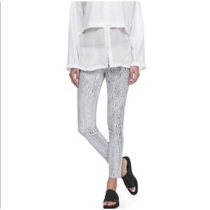 Helmut Lang Pull On Skinny Ankle Pants/Legging, White/Black Abstract, Size 24